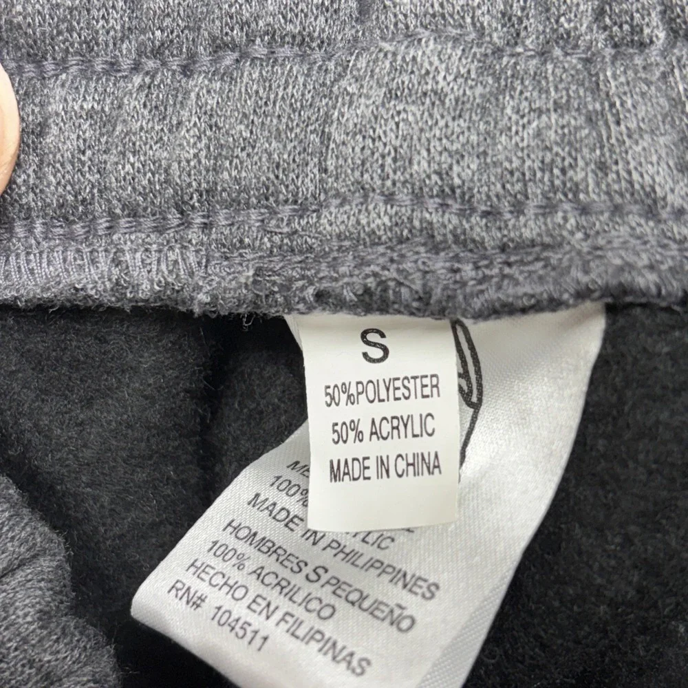 Vintage Y2K No Boundaries Limitz Shorts Men's SMALL Gray Cargo Baggy Fleece NWT‎